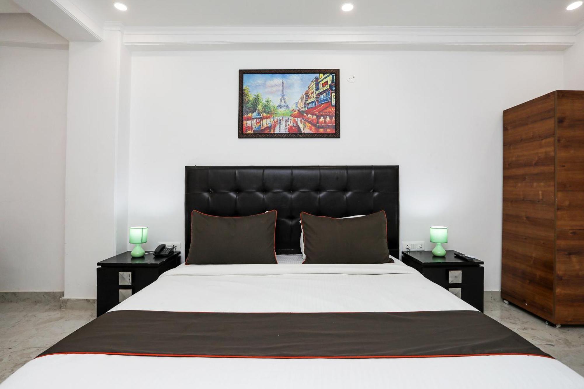 Collection O Residency Near Dwarka Sector 21 Metro Station Hotel Kapas Hera Eksteriør billede
